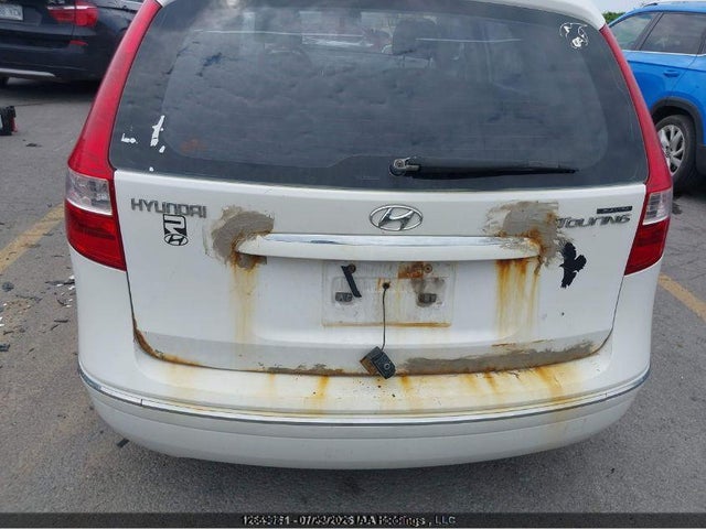 2011 Hyundai Elantra Touring Gl მანქანა იყიდება აუქციონზე, vin: KMHDB8AE4BU121089, აუქციონის ნომერი: 12669087