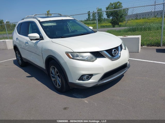 2015 5N1AT2MV1FC815226 main image
