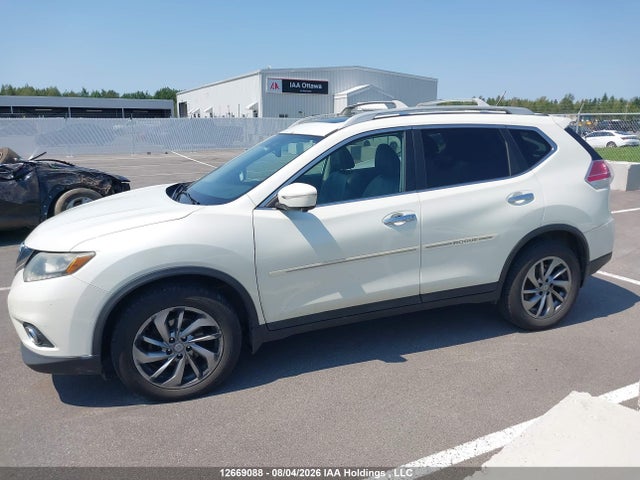 5N1AT2MV1FC815226 Nissan Rogue S/sl/sv