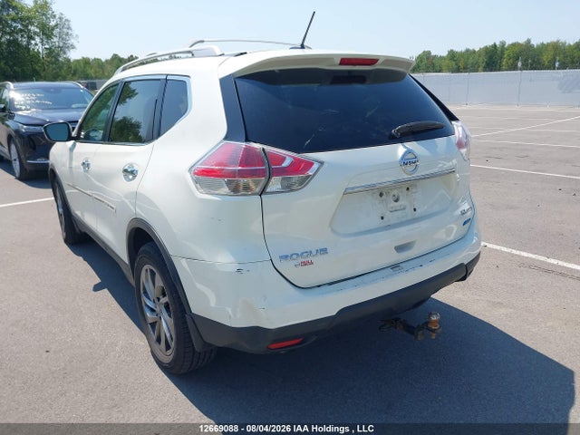 5N1AT2MV1FC815226 Nissan Rogue S/sl/sv