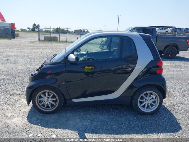 Aukcja sprzedaży 2010 Smart Fortwo Brabus/passion/pure, vin: WMEEJ3BA7AK385414, numer aukcji: 12669100