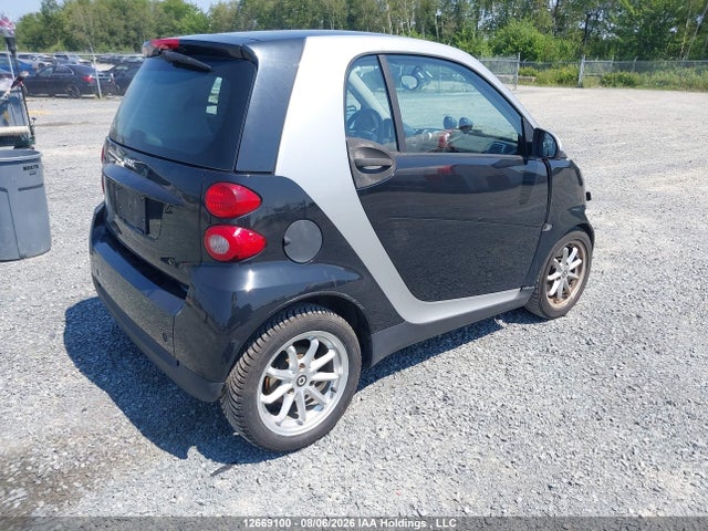 Aukcja sprzedaży 2010 Smart Fortwo Brabus/passion/pure, vin: WMEEJ3BA7AK385414, numer aukcji: 12669100