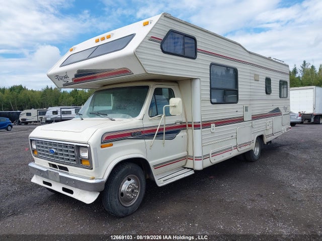 1991 Ford Econoline E350 Cutaway Van მანქანა იყიდება აუქციონზე, vin: 1FDKE30G9MHA59480, აუქციონის ნომერი: 12669103