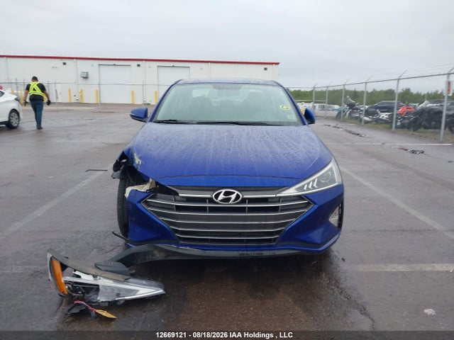 KMHD84LFXLU911267 Hyundai Elantra Preferred Auto Ivt