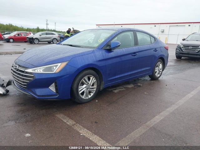 KMHD84LFXLU911267 Hyundai Elantra Preferred Auto Ivt