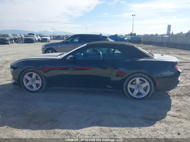 Ford Mustang 2026 1FAGP8UH7T5119265 Image 15