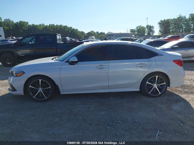 Honda Civic Touring 2022 2HGFE1F95NH003682 Image 13
