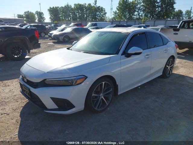 Honda Civic Touring 2022 2HGFE1F95NH003682 Image 2