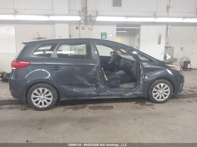 KIA Rondo 2015 KNAHT8A30F7078549 Image 14
