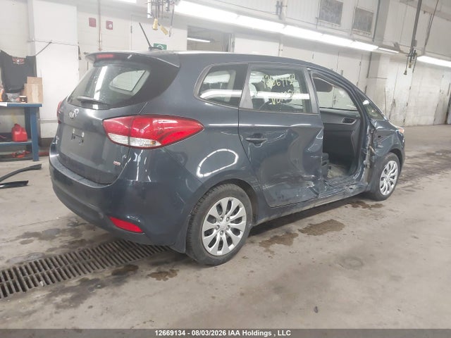 KIA Rondo 2015 KNAHT8A30F7078549 Image 4
