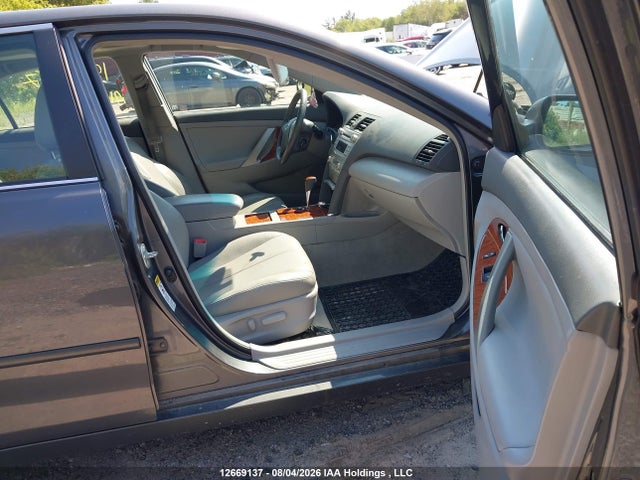 2011 Toyota Camry მანქანა იყიდება აუქციონზე, vin: 4T1BF3EK5BU200902, აუქციონის ნომერი: 12669137
