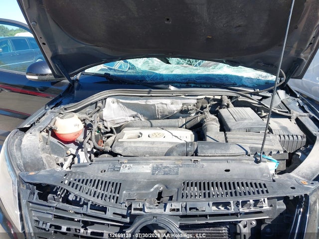Продажа на аукционе авто 2010 Volkswagen Tiguan Se/sel, vin: WVGBV7AX1AW517252, номер лота: 12669138