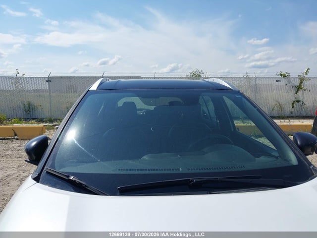 3N1CP5CU4JL517376 Nissan Kicks S/sr/sv