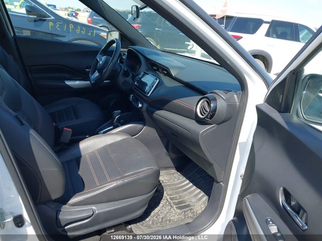 3N1CP5CU4JL517376 Nissan Kicks S/sr/sv
