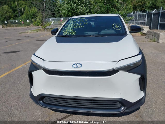 2023 Toyota Bz4x Le მანქანა იყიდება აუქციონზე, vin: JTMAAAAA3PA027650, აუქციონის ნომერი: 12669145