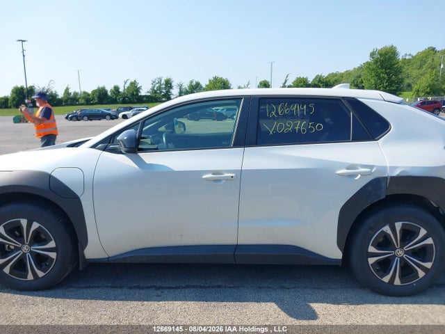 2023 Toyota Bz4x Le მანქანა იყიდება აუქციონზე, vin: JTMAAAAA3PA027650, აუქციონის ნომერი: 12669145