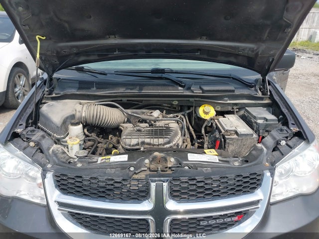 Продажа на аукционе авто 2015 Dodge Grand Caravan Se/sxt, vin: 2C4RDGBG9FR640768, номер лота: 12669167