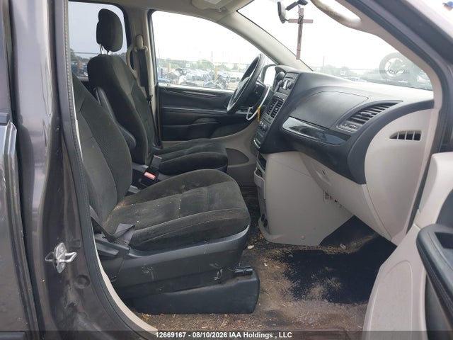 Продажа на аукционе авто 2015 Dodge Grand Caravan Se/sxt, vin: 2C4RDGBG9FR640768, номер лота: 12669167