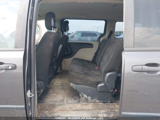 Продажа на аукционе авто 2015 Dodge Grand Caravan Se/sxt, vin: 2C4RDGBG9FR640768, номер лота: 12669167