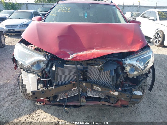 2T3ZFREV5HW318220 Toyota RAV4 LE