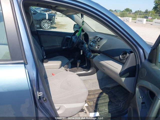 12669191 :رقم المزاد ، 2T3BF4DV2BW147648 vin ، 2011 Toyota Rav4 مزاد بيع