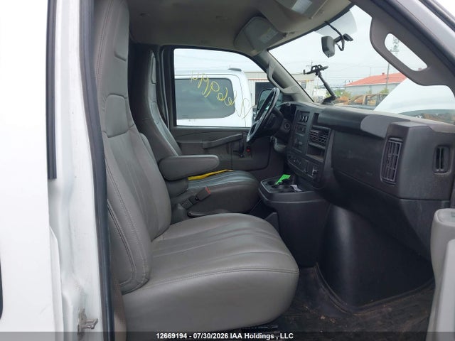 Продажа на аукционе авто 2023 Chevrolet Express G2500, vin: 1GCWGBFP1P1223240, номер лота: 12669194