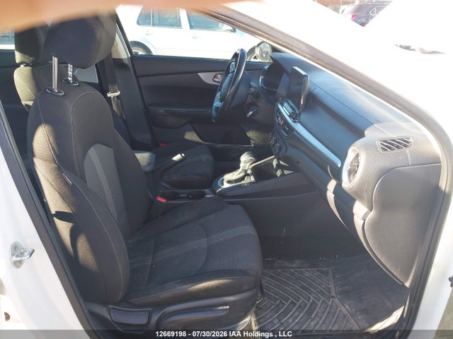 Продажа на аукционе авто 2022 Kia Forte, vin: 3KPF24AD2NE438806, номер лота: 12669198