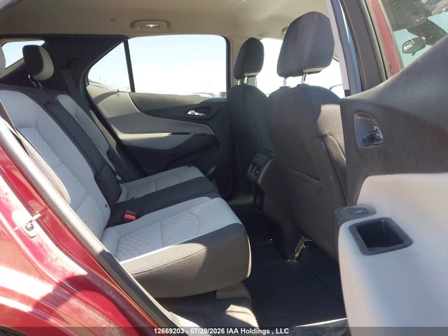 2GNAXVEXXL6203807 Chevrolet EQUINOX LT