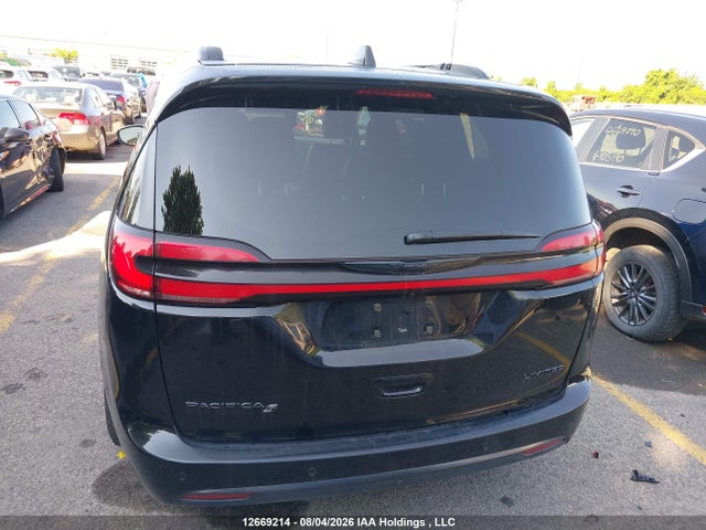 Chrysler Pacifica Limited 2025 2C4RC1GG6SR582394 Image 17
