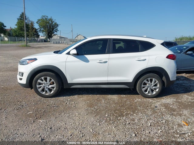 Продажа на аукционе авто 2021 Hyundai Tucson Preferred Awd, vin: KM8J3CA41MU334059, номер лота: 12669219