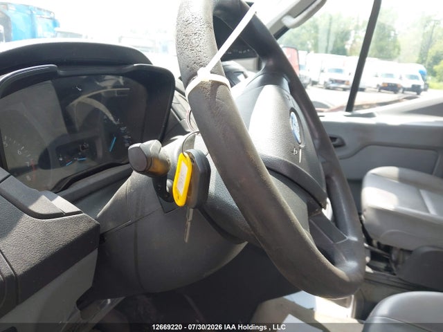 Ford Transit 2018 1FDBF9PM1JKA28315 Image 11