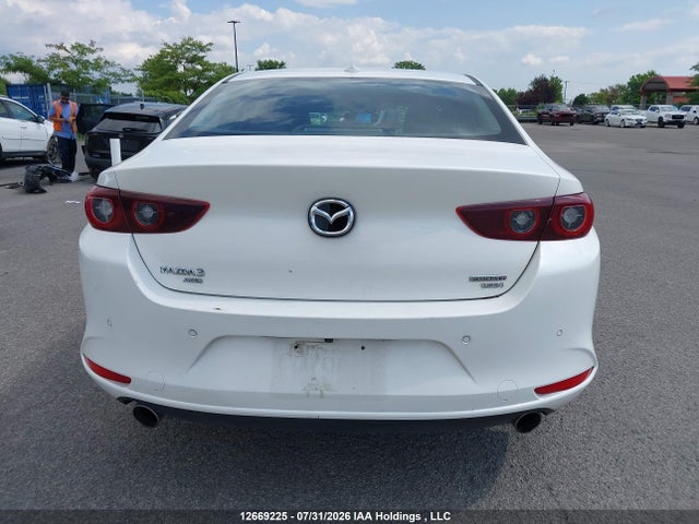 JM1BPBDY3R1657432 Mazda 3 Gt