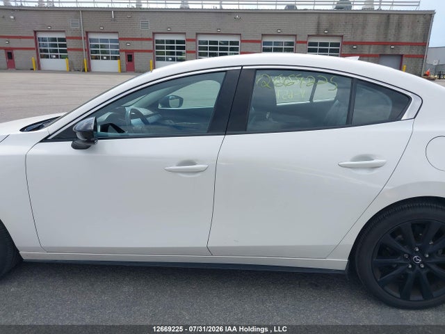 JM1BPBDY3R1657432 Mazda 3 Gt