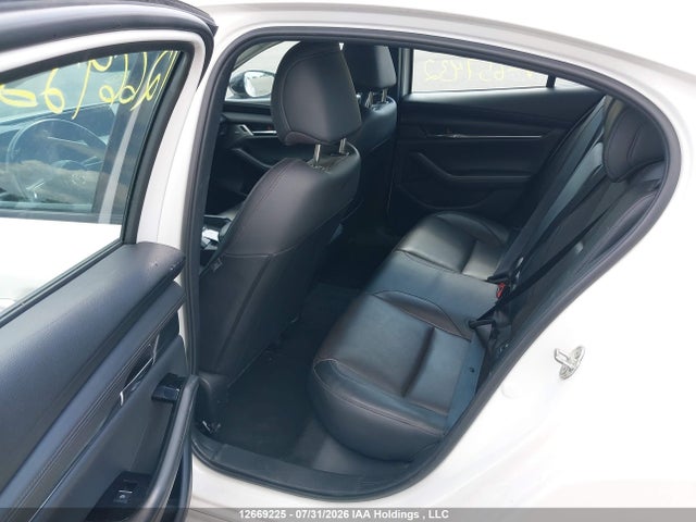 JM1BPBDY3R1657432 Mazda 3 Gt