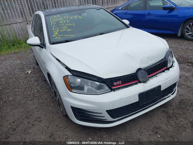 Продажа на аукционе авто 2015 Volkswagen Gti, vin: 3VWTT7AU7FM073061, номер лота: 12669233