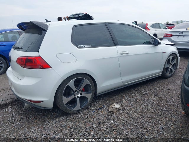 Продажа на аукционе авто 2015 Volkswagen Gti, vin: 3VWTT7AU7FM073061, номер лота: 12669233