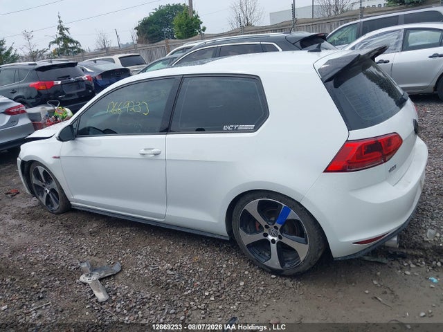 Продажа на аукционе авто 2015 Volkswagen Gti, vin: 3VWTT7AU7FM073061, номер лота: 12669233