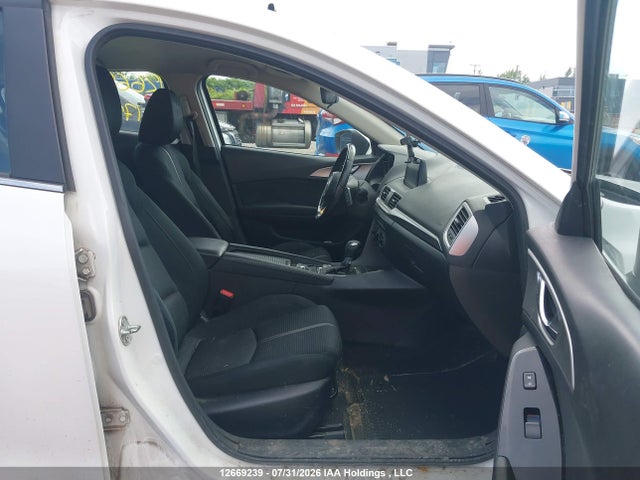 Продаж на аукціоні авто 2018 Mazda 3, vin: JM1BN1V71J1172281, номер лоту: 12669239