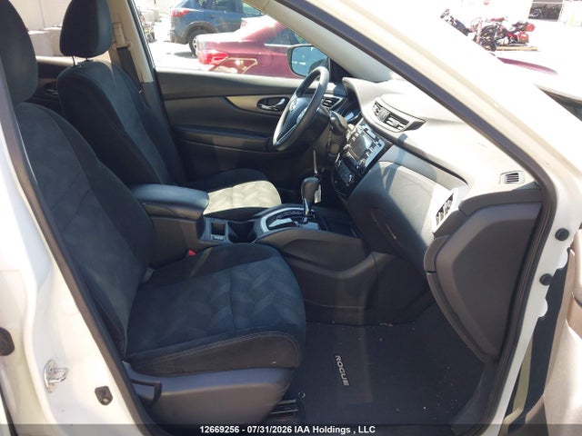 5N1AT2MV4GC751099 Nissan Rogue S/sl Premium/sv