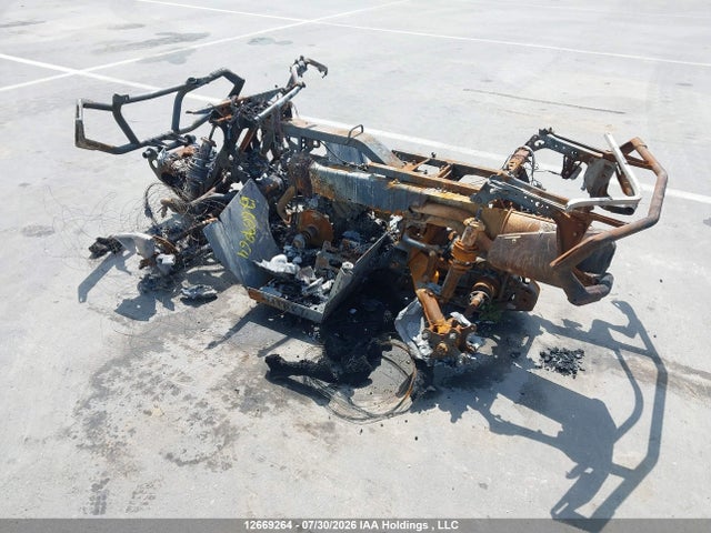 Can-Am Outlander 650 Xt 2020 3JBLKAJ25LJ001146 Image 3