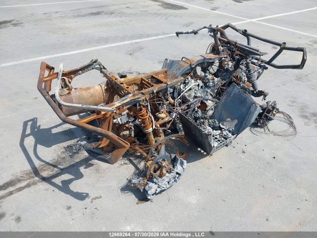 Can-Am Outlander 650 Xt 2020 3JBLKAJ25LJ001146 Image 4