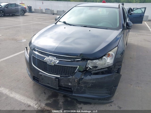 2014 Chevrolet Cruze 1lt მანქანა იყიდება აუქციონზე, vin: 1G1PC5SBXE7378108, აუქციონის ნომერი: 12669278