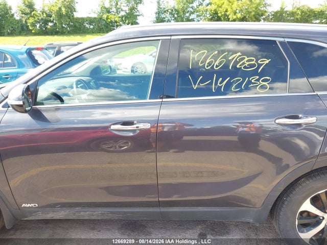 KIA SORENTO EX 2016 5XYPHDA56GG142138 Image 13