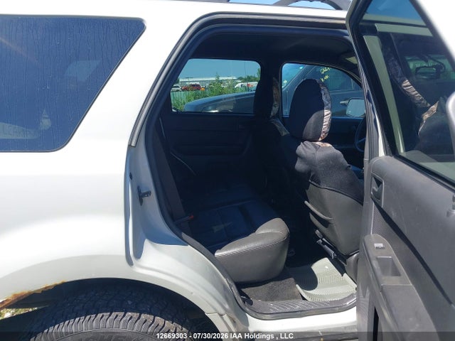 Продаж на аукціоні авто 2009 Ford Escape, vin: 1FMCU03G69KA35102, номер лоту: 12669303