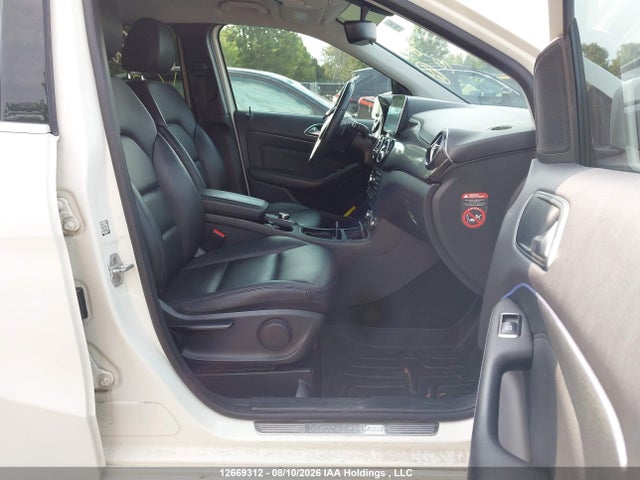 WDDMH4EB6EJ246506 Mercedes-Benz B250