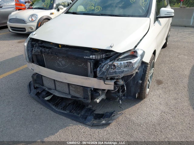 WDDMH4EB6EJ246506 Mercedes-Benz B250