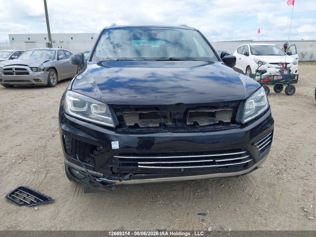 12669314 :رقم المزاد ، WVGHF7BP3HD003768 vin ، 2017 Volkswagen Touareg Execline W/ R-line مزاد بيع