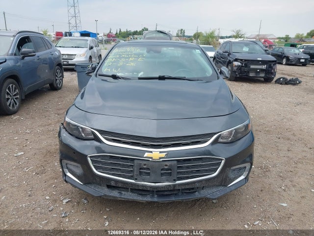 1G1ZD5STXJF170051 Chevrolet MALIBU LT