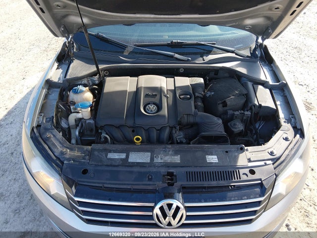 Volkswagen PASSAT S 2014 1VWAH7A30EC013803 Image 10