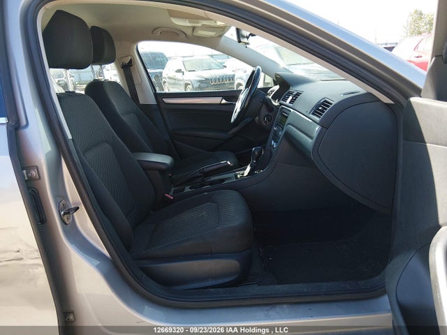 Volkswagen PASSAT S 2014 1VWAH7A30EC013803 Image 5